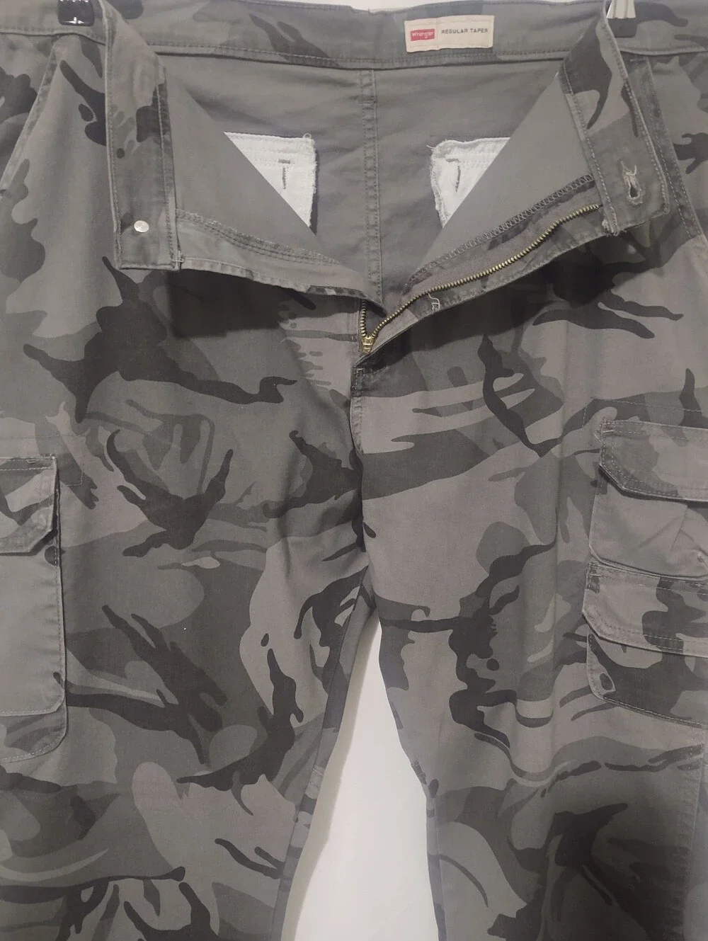 Wrangler cargo pants